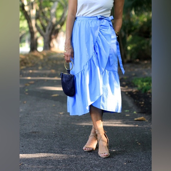 J‎ Crew Ruffle Wrap Midi Skirt
A Line Tie Periwinkle Blue Size 4 - Picture 1 of 10